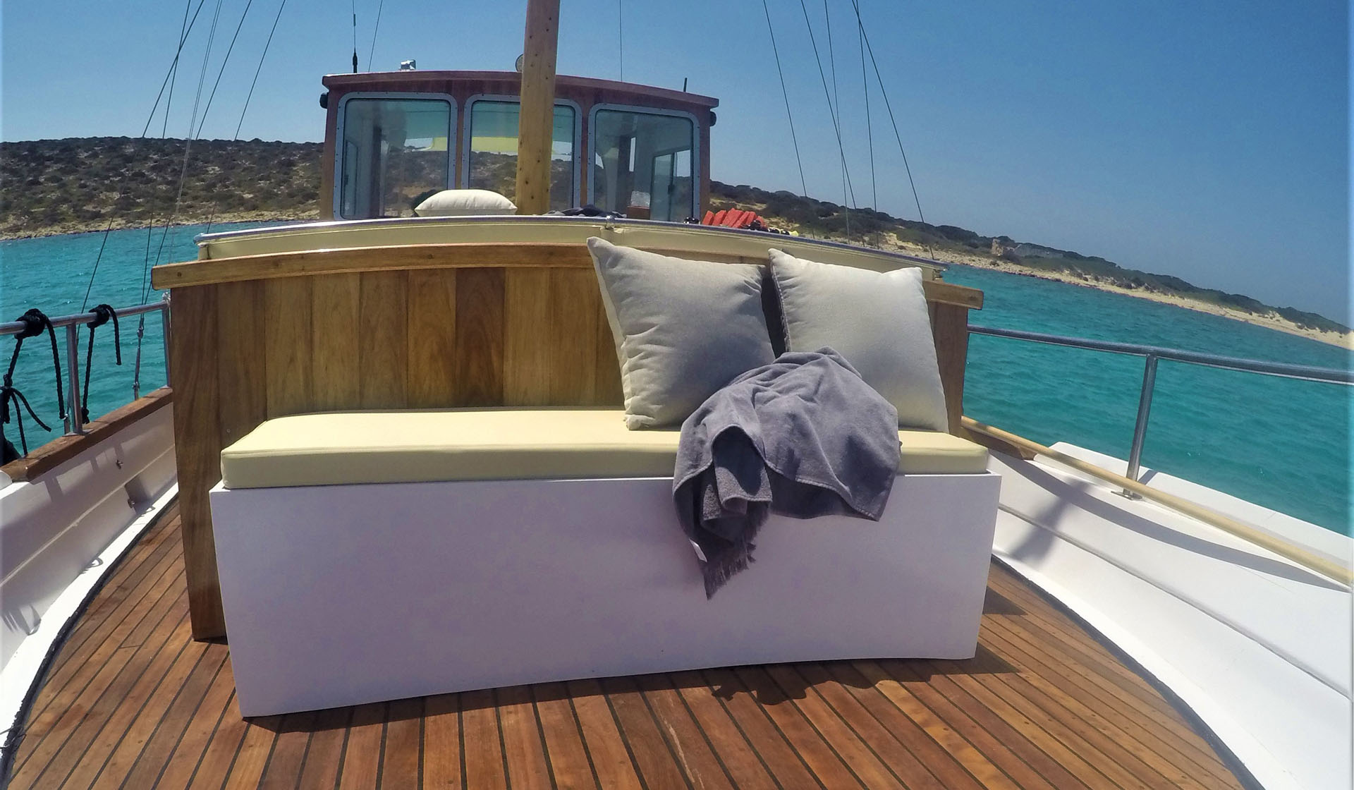 ANEMOMYLOS TRAVEL SEMI PRIVATE CRUISE 15