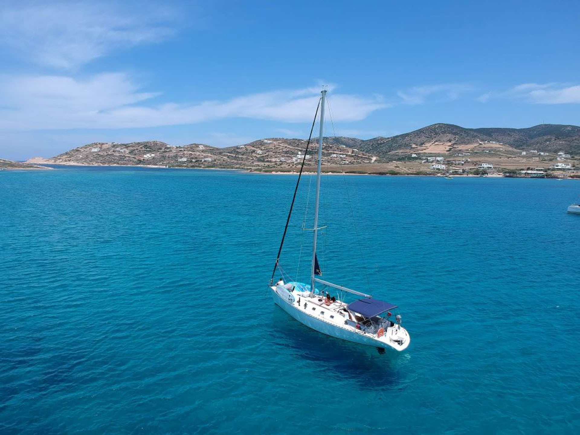 PRIVATE CRUISES